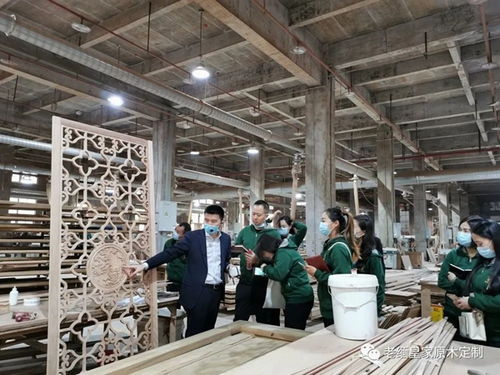 老緬皇家原木定制 貴陽以及武漢團隊抵達重慶定制工廠進行參觀學習交流